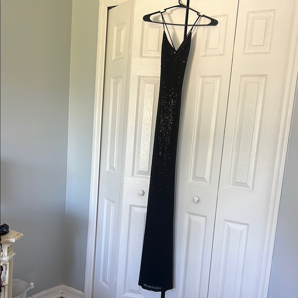 Elegant Black Evening Gown